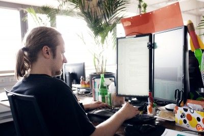Die Entwickler von Flaregames bei der Arbeit
